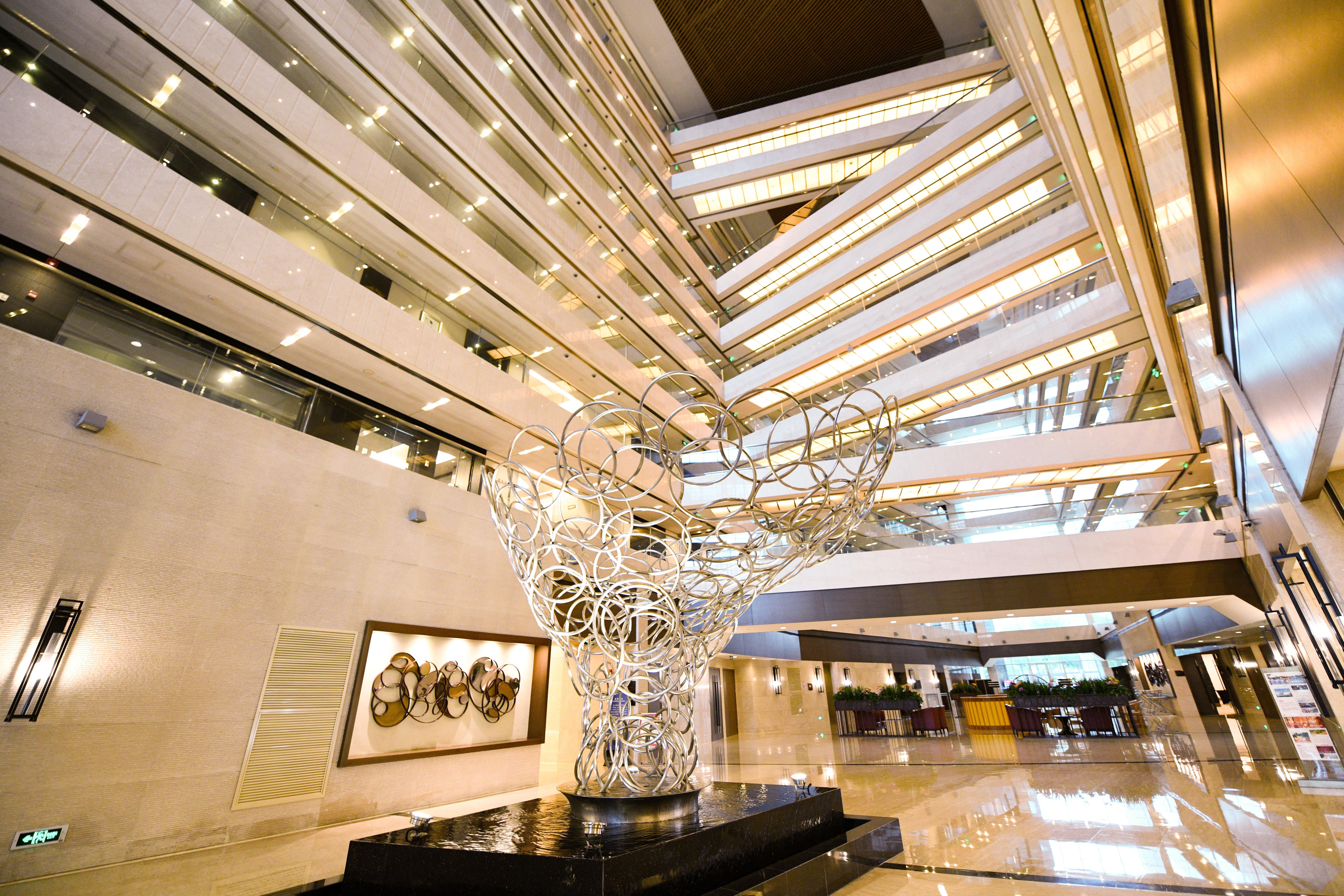 Crowne Plaza Shanghai Xiayang Lake By Ihg Qingpu Exterior foto